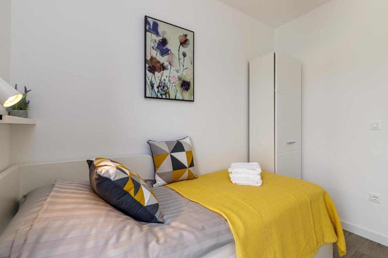 Sabena Apartment With Private Whirlpool Porec Ngoại thất bức ảnh