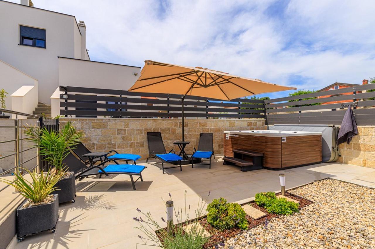 Sabena Apartment With Private Whirlpool Porec Ngoại thất bức ảnh