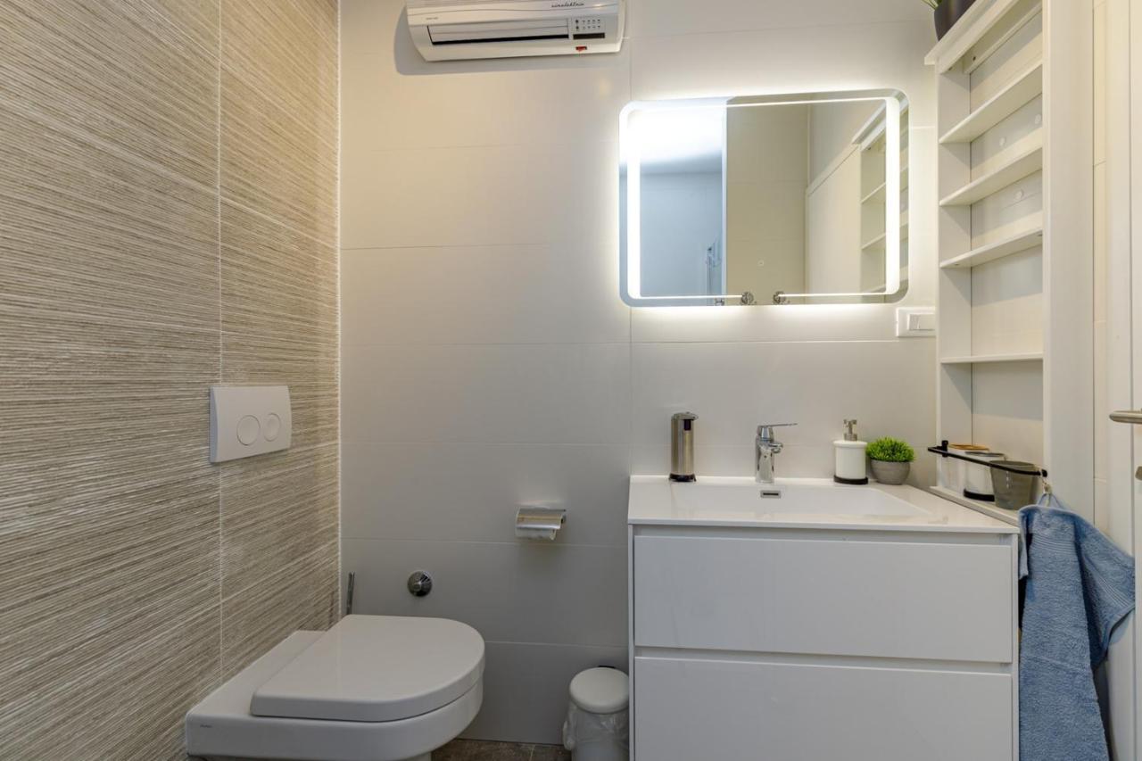 Sabena Apartment With Private Whirlpool Porec Ngoại thất bức ảnh